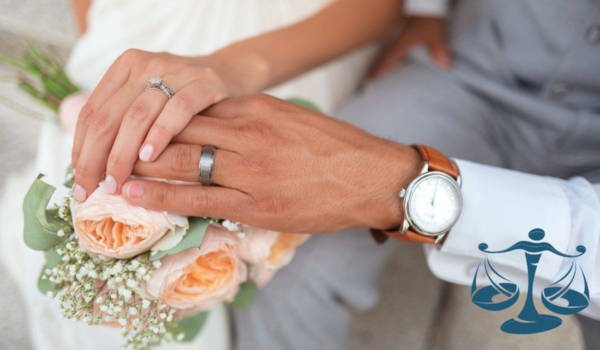 Waage Frau in der Ehe: Was ist zu erwarten?